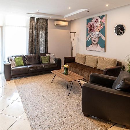 Elite Center Apartman سيغيد المظهر الخارجي الصورة