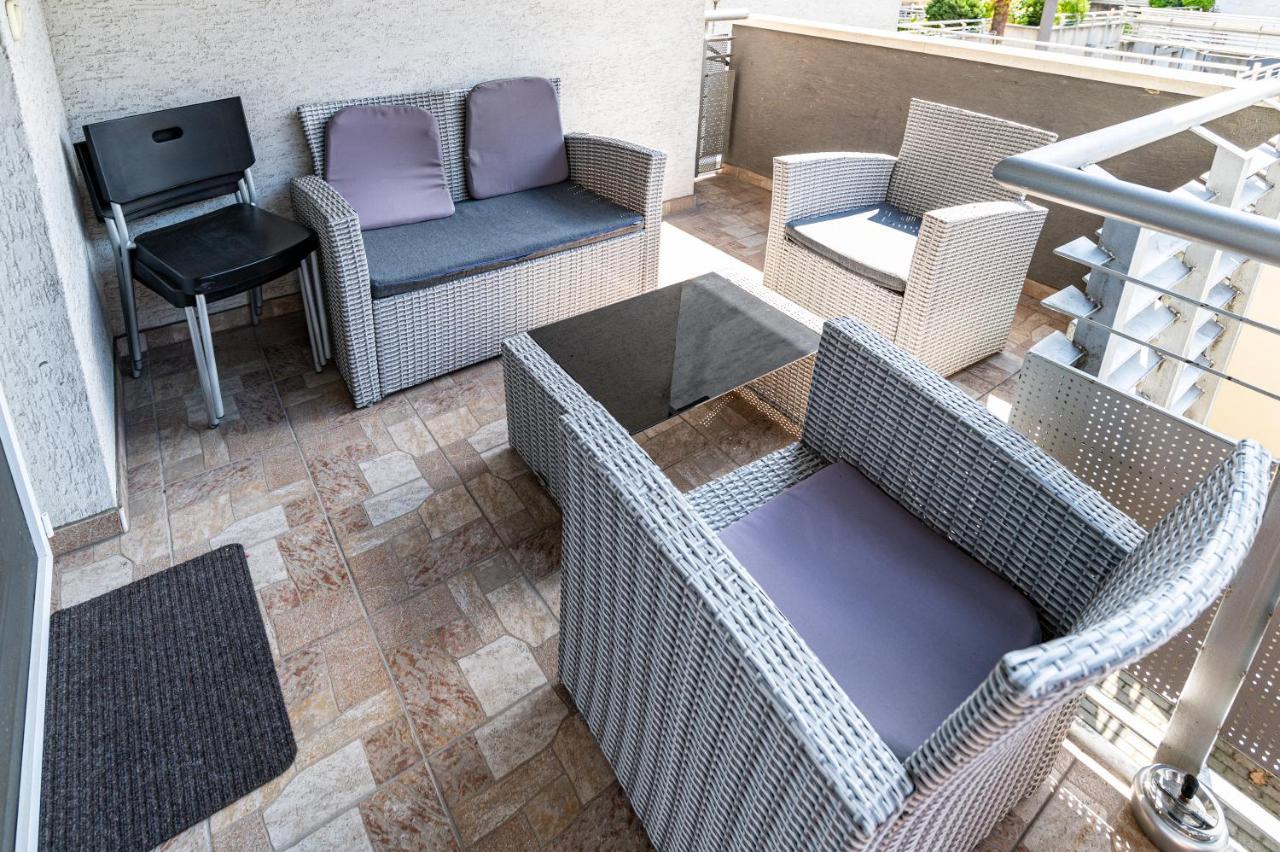 Elite Center Apartman سيغيد المظهر الخارجي الصورة