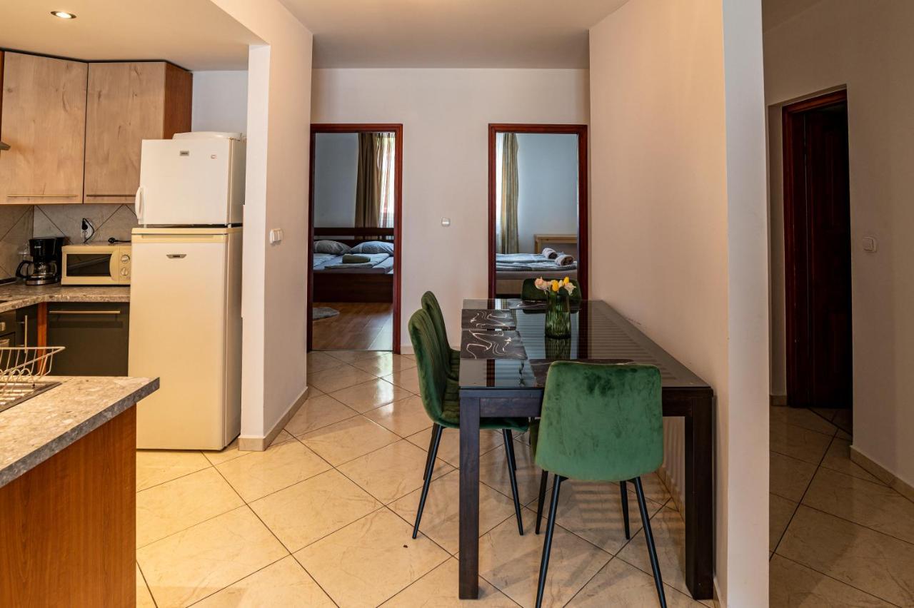 Elite Center Apartman سيغيد المظهر الخارجي الصورة